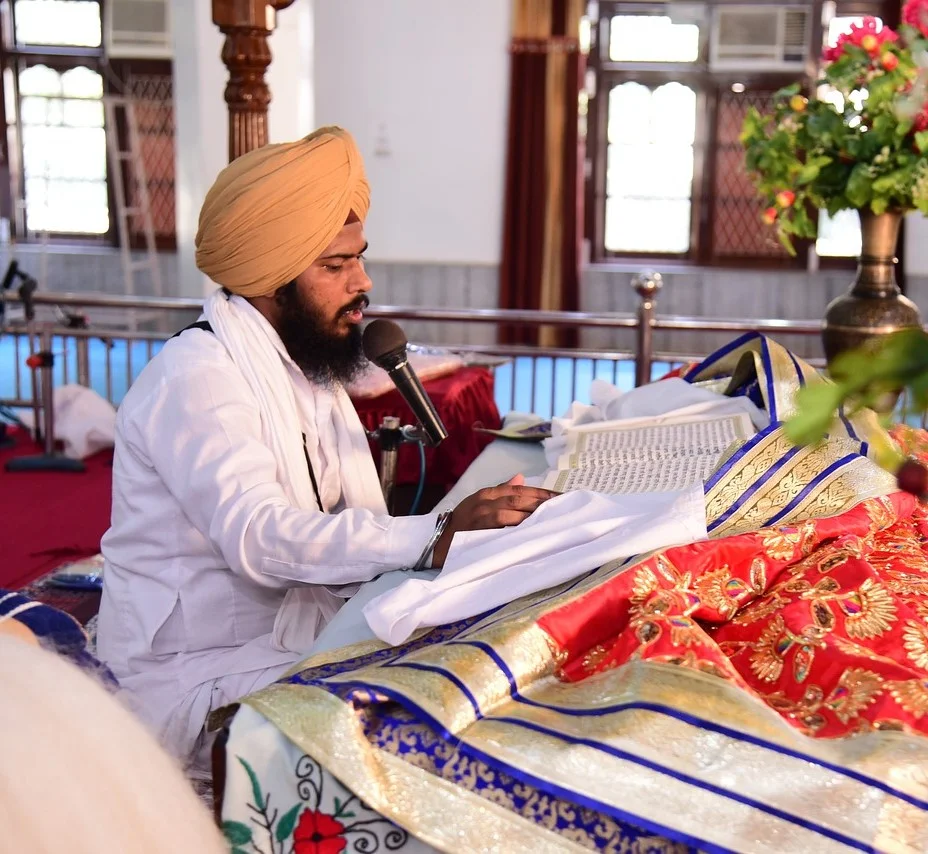 Punjabi-zu-Deutsch und Deutsch-zu-Punjabi Übersetzungen